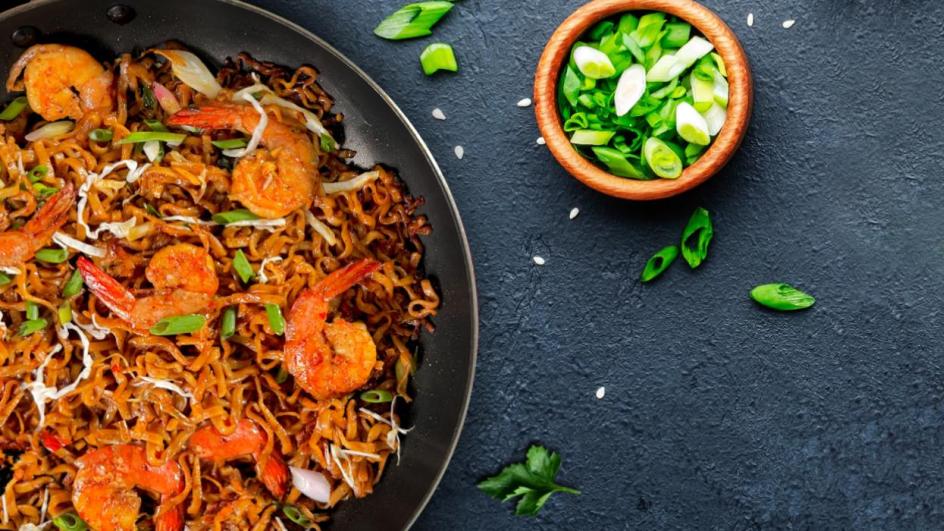 Maggi Papare Kottu Fried Prawn Noodles