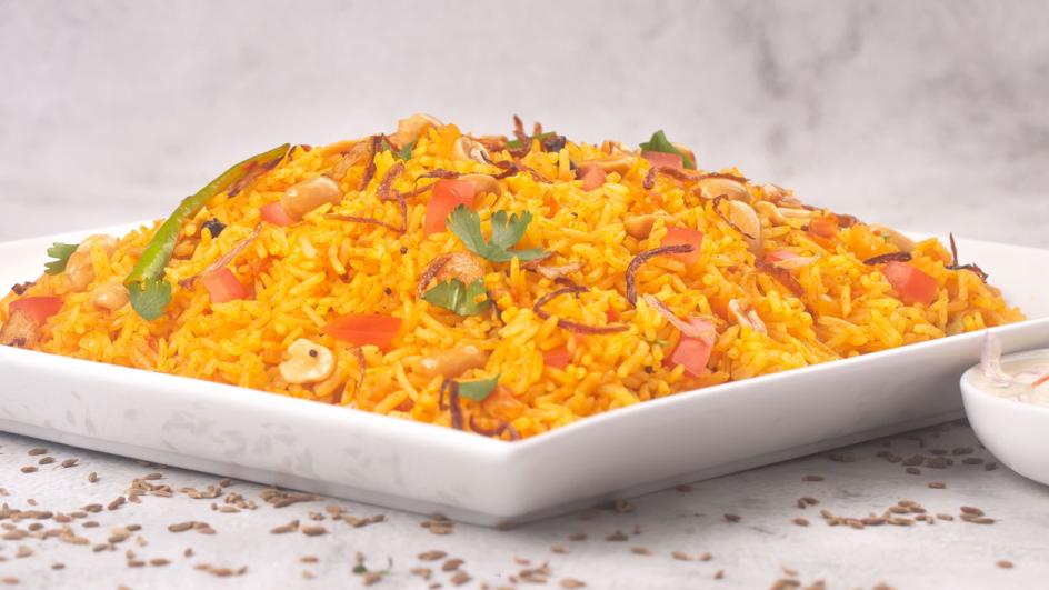 Tomato Rice with Maggi Vegetable cubes