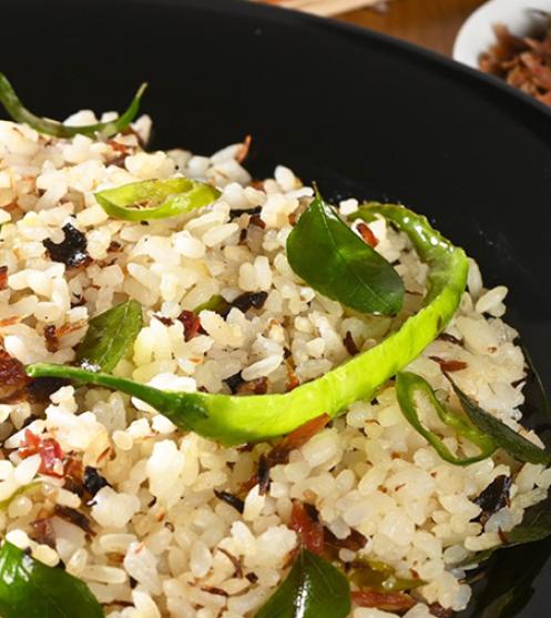 Green Chili and Maldive Fish rice