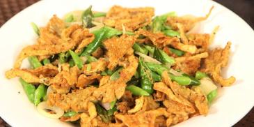 MAGGI Green Beans and Battered Mushrooms Recipe