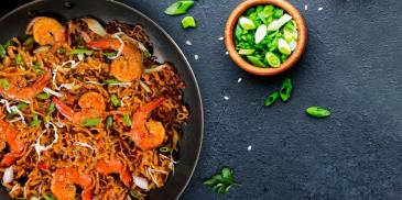 Maggi Papare Kottu Fried Prawn Noodles