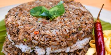 Fish ambulthiyal rice